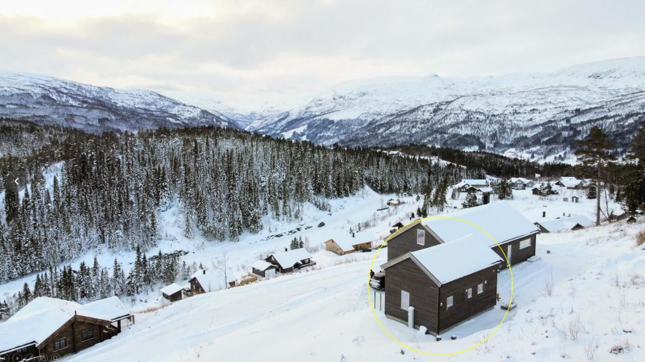 Tiny Mountain Cabin With A Panoramic View Giljane Eksteriør bilde